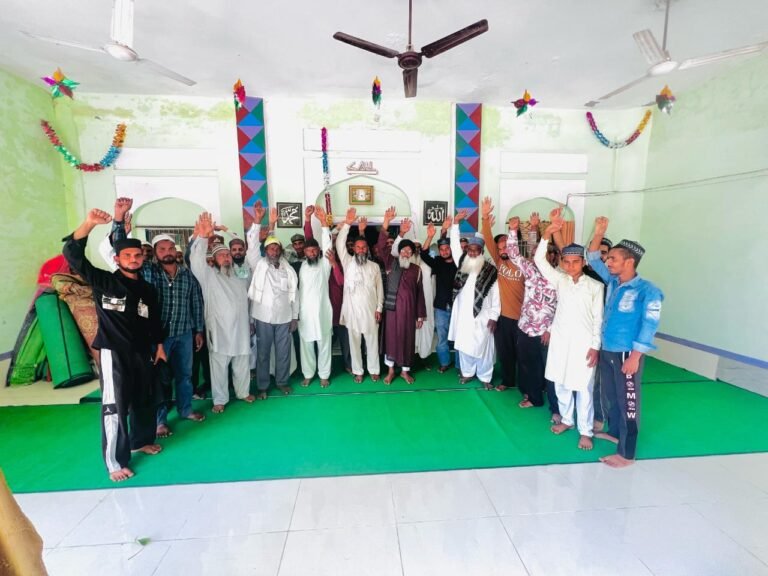 ਪਾਕਿਸਤਾਨ ਮੁਰਦਾਬਾਦ , ਭਾਰਤ ਸਾਡਾ ਦੇਸ਼ ਹੈ ਮੁਸਲਿਮ ਭਾਈਚਾਰੇ ਨੇ ਜੰਮਕੇ ਕੀਤੀ ਨਾਅਰੇਬਾਜ਼ੀ 