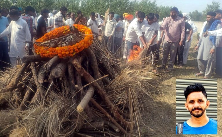 ਅਧਿਆਪਕ ਇਕਬਾਲ ਚੌਧਰੀ ਨੂੰ ਸੈਂਕੜੇ ਸੇਜ਼ਲ ਅੱਖਾਂ ਨੇ ਦਿੱਤੀ ਅੰਤਿਮ ਵਿਦਾਇਗੀ 