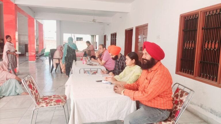 ਹੱਡੀਆਂ ਦੇ ਰੋਗਾਂ ਸਬੰਧੀ ਦਿੱਤੀ ਜਾਣਕਾਰੀ ਮੈਗਾ ਕੈਂਪ ਲਗਾ ਕੇ