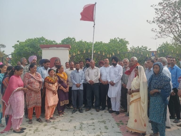 ਸ਼ਿਕਾਗੋ ਦੇ ਸ਼ਹੀਦਾਂ ਨੂੰ  ਯਾਦ ਕਰਕੇ ਮਨਾਇਆ ਮਜਦੂਰ ਦਿਵਸ 