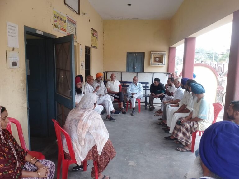 ਪਿੰਡ ਰੱਕੜਾਂ ਢਾਹਾ ਵਲੋਂ ਪਿੰਡ ਨੂੰ ਨਸ਼ਾ ਮੁਕਤ ਕਰਨ ਦਾ ਲਿਆ ਸੰਕਲ-ਪ੍ਰੇਮ ਰੱਕੜ