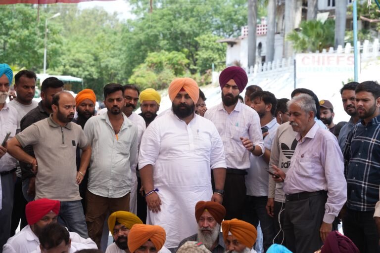 ਭਾਜਪਾ ਸਰਕਾਰਾਂ ਅਤੇ ਬੀਬੀਐਮਬੀ ਪੰਜਾਬ ਦੇ ਲੋਕਾਂ ਦੀਆਂ ਭਾਵਨਾਵਾ ਨਾਲ ਖਿਲਵਾੜ ਕਰ ਰਹੀ ਹੈ- ਹਰਜੋਤ ਬੈਂਸ