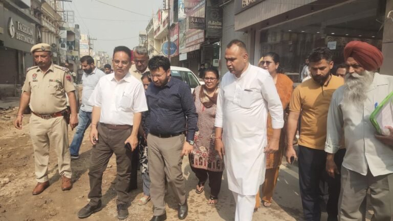 ਨਵਾਂਸ਼ਹਿਰ ਨੂੰ ਡੰਪ ਲਈ ਮਿਲੇਗੀ ਨਵੀਂ ਥਾਂ, ਰੇਲਵੇ ਰੋਡ ਵੀ ਜਲਦ ਬਣੇਗੀ: ਡਾ. ਰਵਜੋਤ ਸਿੰਘ