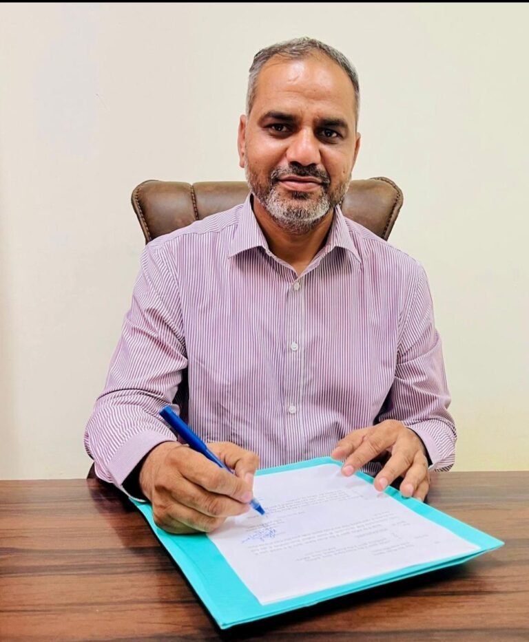 ਬਤੌਰ ਜ਼ਿਲਾ ਲੋਕ ਸੰਪਰਕ ਅਫਸਰ ਵਜੋਂ ਕਮਲ ਪਾਲ ਨੇ ਅਹੁਦਾ ਸੰਭਾਲਿਆ