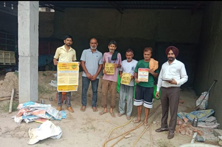 ਐਂਟੀ ਡੇਂਗੂ ਕੈਂਪੇਨ ਹਰ ਸ਼ੁੱਕਰਵਾਰ ਡੇਂਗੂ ਤੇ ਵਾਰ ਹੈਲਥ ਇੰਸਪੈਕਟਰ ਗੁਰਿੰਦਰ 