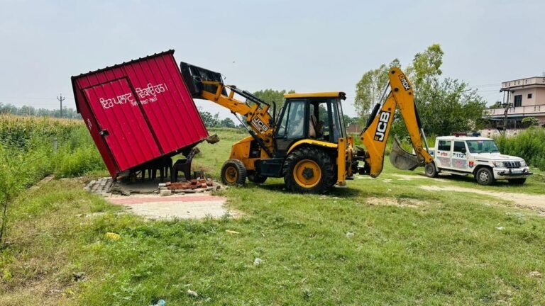 ਟਾਊਨ ਪਲਾਨਰ ਦਫ਼ਤਰ ਵਲੋੰ ਨਾਜਾਇਜ਼ ਕਾਲੋਨੀਆਂ ਖ਼ਿਲਾਫ਼ ਕਾਰਵਾਈ, ਪਿੰਡ ਬਾਹੜੋਵਾਲ ਅਤੇ ਜਾਡਲਾ ਨਗਰ ‘ਚ ਉਸਾਰੀਆਂ ਢਾਹੀਆਂ 