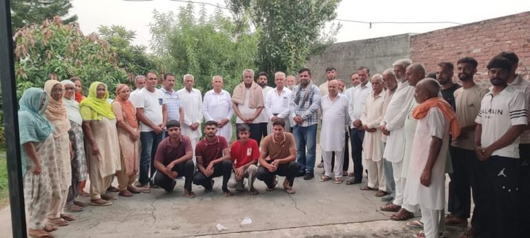 ਸਤਨਾਮ ਚੇਚੀ ਜਲਾਲਪੁਰ ਵਲੋਂ ਪਿੰਡ ਲੰਬੂਆਂ ਨੂੰ 1.50 ਲੱਖ ਰੁਪਏ ਦੀ ਗਰਾਂਟ ਜਾਰੀ।