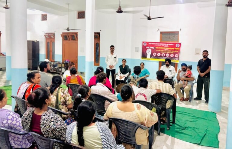 ਜ਼ਿਲ੍ਹਾ ਕਨੂੰਨੀ ਸੇਵਾਵਾਂ ਆਥਰਟੀ ਨੇ ਨਸ਼ਾ ਦੁਰਵਰਤੋਂ ਵਿਰੁੱਧ ਅੰਤਰਰਾਸ਼ਟਰੀ ਦਿਵਸ ਮੌਕੇ ਲਗਾਇਆ ਜਾਗਰੂਕਤਾ ਕੈੰਪ