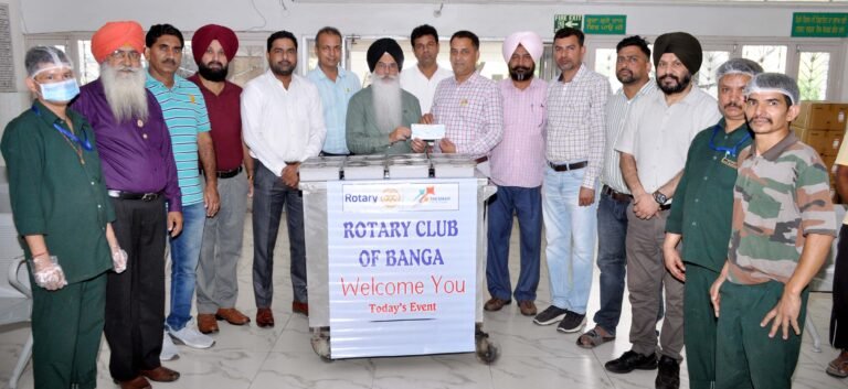  ਰੋਟਰੀ ਕਲੱਬ ਬੰਗਾ ਵੱਲੋਂ ਗੁਰੂ ਨਾਨਕ ਮਿਸ਼ਨ ਹਸਪਤਾਲ ਢਾਹਾਂ ਕਲੇਰਾਂ ਵਿਖੇ ਮਰੀਜ਼ਾਂ ਲਈ ਅੰਨਪੂਰਨਾ ਦਿਵਸ ਨੂੰ ਸਮਰਪਿਤ ਦੋ ਦਿਨ ਦੀ ਲੰਗਰ ਸੇਵਾ