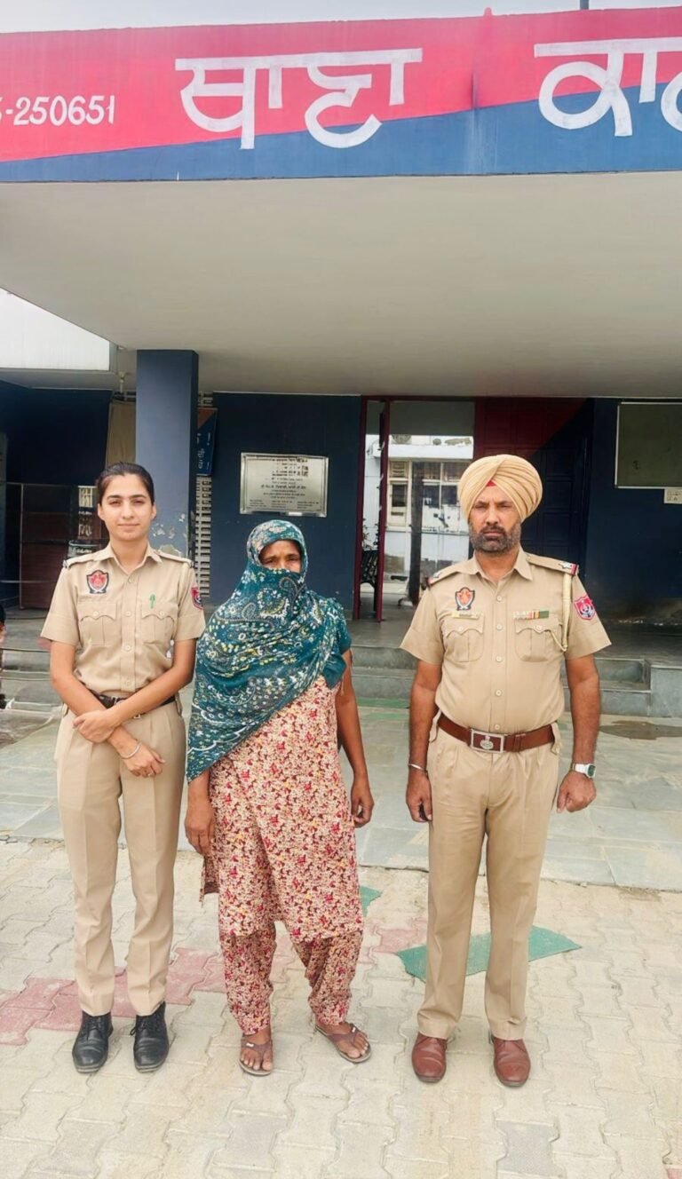 14 ਬੋਤਲਾਂ ਸ਼ਰਾਬ ਸਮੇਤ ਮਹਿਲਾਂ ਕਾਬੂ