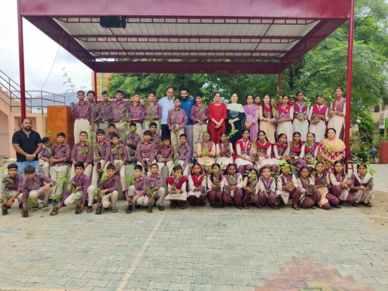 ਸਰਕਾਰੀ ਸਕੂਲ ਰੱਤੇਵਾਲ ਵਿਖੇ ਮਨਾਇਆ ਗਿਆ ਵਿਸ਼ਵ ਕੁਦਰਤ ਸੰਭਾਲ ਦਿਵਸ