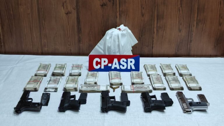 1.15 ਕਿਲੋਗ੍ਰਾਮ ਹੈਰੋਇਨ, 5 ਪਿਸਤੌਲ, ਕਾਰਤੂਸ ਅਤੇ 9.7 ਲੱਖ ਰੁਪਏ ਦੀ ਡਰੱਗ ਮਨੀ ਬਰਾਮਦ, 9 ਲੋਕ ਗ੍ਰਿਫਤਾਰ