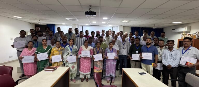 ਚੋਣ ਕਮਸ਼ਿਨ ਦੀਆਂ ਹਦਾਇਤਾਂ ਤੇ ਬੀ.ਅੇਲ.ਓ ਦੇ ਪਹਿਲੇ ਬੈਚ ਨੂੰ ਕਰਵਾਈ ਟਰੇਨੰਗ