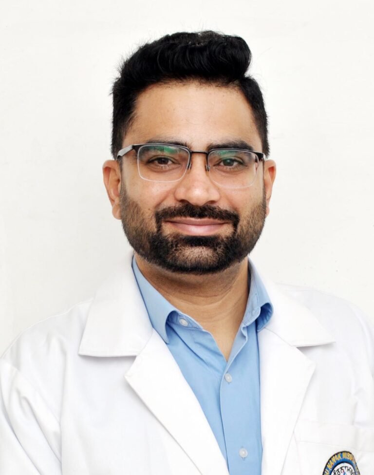 ਰਹਿਣ-ਸਹਿਣ ਅਤੇ ਖਾਣ-ਪੀਣ ਦੀਆਂ ਗਲਤ ਆਦਤਾਂ ਨਾਲ ਮਨੁੱਖੀ ਸਰੀਰ ਵਿਚ ਗੁਰਦੇ ਦੀ ਪੱਥਰੀ ਬਣਦੀ ਹੈ : ਡਾ. ਅਮਿਤ  ਸੰਧੂ   