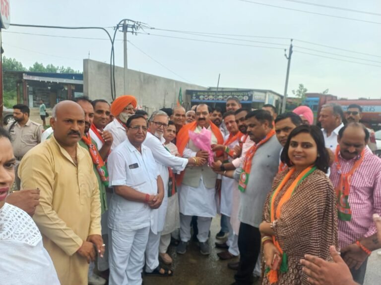 ਬਲਾਚੌਰ ਵਿਖੇ ਪੰਜਾਬ ਪ੍ਰਧਾਨ ਅਸ਼ਵਨੀ ਸ਼ਰਮਾ ਦਾ ਕੀਤਾ ਗਿਆ ਨਿੱਘਾ ਸਵਾਗਤ