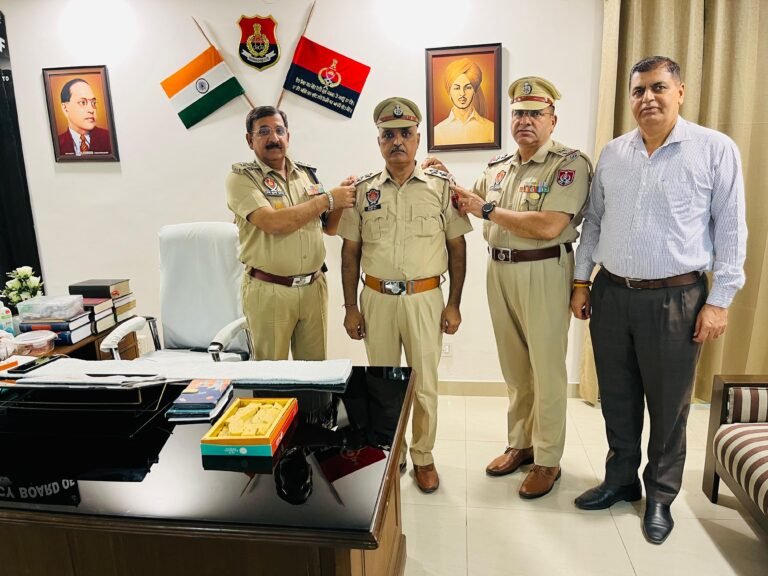 ਕੁਲਦੀਪ ਰਾਜ ਨੂੰ ਸਬ ਇੰਸਪੈਕਟਰ ਵਜੋਂ ਤਰੱਕੀ ਦੇ ਲੱਗੇ ਸਟਾਰ