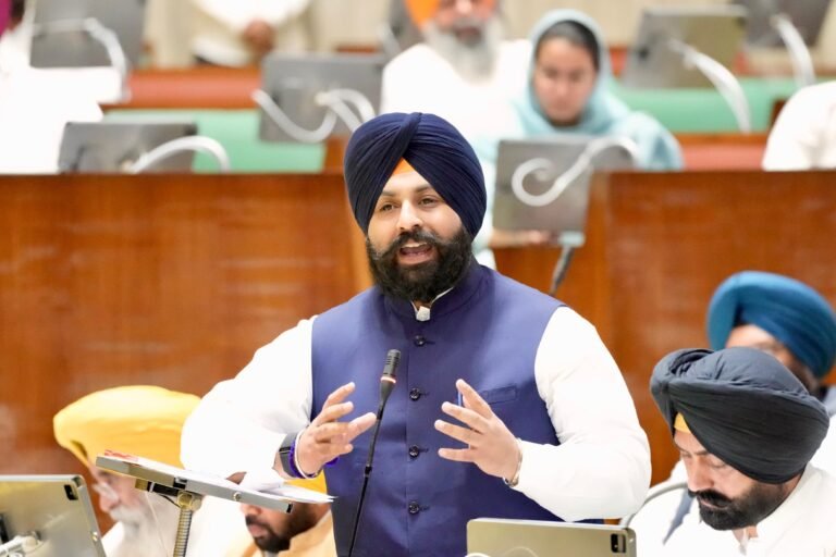 ਕੈਬਨਿਟ ਮੰਤਰੀ ਹਰਜੋਤ ਬੈਂਸ ਨੇ ਵਿਧਾਨ ਸਭਾ ਵਿੱਚ ਪੰਜਾਬੀਆਂ ਦੀਆਂ ਭਾਵਨਾਵਾਂ ਪ੍ਰਗਟ ਕੀਤੀਆਂ- ਆਗੂ