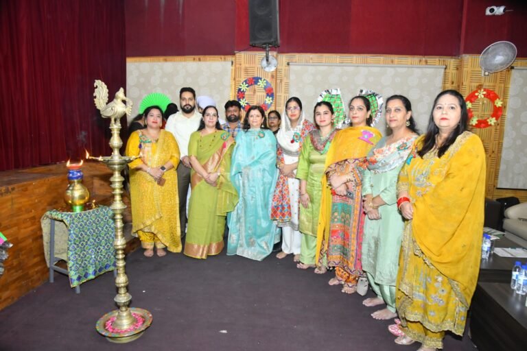 ਐਮ . ਆਰ. ਸਿਟੀ ਪਬਲਿਕ ਸਕੂਲ ‘ਚ ਇੰਟਰ ਸਕੂਲ ਤੀਜ ਕੰਪੀਟੀਸ਼ਨ 2025 ਕਰਵਾਇਆ ਗਿਆ