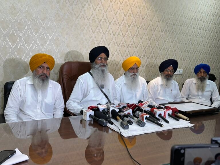 350 ਸਾਲਾ ਸ਼ਹੀਦੀ ਸ਼ਤਾਬਦੀ ਨੂੰ ਸਮਰਪਿਤ ਸ੍ਰੀਨਗਰ ਵਿਖੇ ਕਰਵਾਏ ਸਮਾਗਮ ਦੌਰਾਨ ਮਰਯਾਦਾ ਦੀ ਹੋਈ ਉਲੰਘਣਾ ਨੇ ਸਿੱਖ ਹਿਰਦਿਆਂ ਨੂੰ ਪਹੁੰਚਾਈ ਠੇਸ- ਐਡਵੋਕੇਟ ਧਾਮੀ