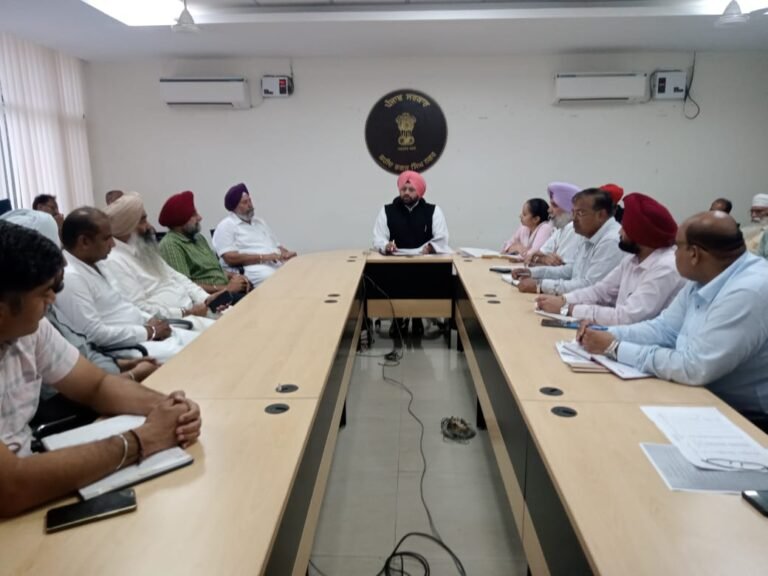 ਕਿਸਾਨਾਂ ਨੂੰ ਮੰਡੀਆਂ ਵਿੱਚ ਸੁੱਕਾ ਝੋਨਾ ਲਿਆਉਣ ਦੀ ਅਪੀਲ