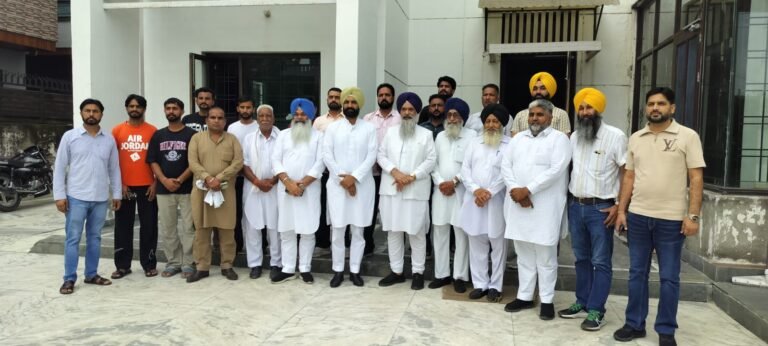 ਗਿਆਨੀ ਹਰਪ੍ਰੀਤ ਸਿੰਘ ਦੀ ਅਗਵਾਈ ਵਿੱਚ ਚੱਲੀ ਲਹਿਰ ਵਿਚ ਇਕੱਠੇ ਹੋਣਾ ਸਮੇਂ ਦੀ ਮੁੱਖ ਲੋੜ : ਪ੍ਰੋਫੈਸਰ ਪ੍ਰੇਮ ਸਿੰਘ ਚੰਦੂਮਾਜਰਾ 