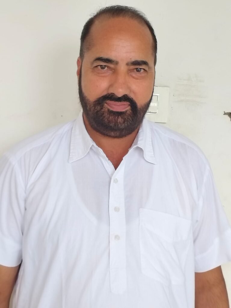 ਹਲਕਾ ਬਲਾਚੌਰ ਦੇ ਵਿਧਾਇਕ ਸੰਤੋਸ਼ ਕਟਾਰੀਆ ਨੇ  ਸਰਪੰਚ ਜਸਵੀਰ ਸਿੰਘ ਘੁੰਮਣ  ਨੂੰ ਟ੍ਰੇਡ ਵਿੰਗ ਦੀ ਅਹਿਮ ਜਿੰਮਵਾਰੀ ਮਿਲਣ ਤੇ ਦਿੱਤੀ ਮੁਬਾਰਕਬਾਦ