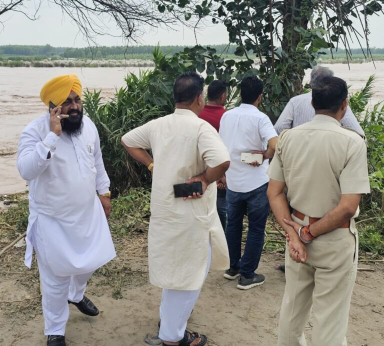 ਧੁੱਸੀ ਬੰਨ੍ਹ ਦੀਆਂ ਹੜਾਂ ਸੰਬੰਧੀ ਗੁਮਰਾਹਕੁੰਨ ਖਬਰਾਂ ਦੀਆਂ ਝੂਠੀਆਂ ਅਫਵਾਹਾਂ ਤੋ ਬਚੋ : ਸਤਨਾਮ ਸਿੰਘ ਜਲਵਾਹਾ 