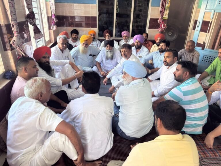 ਮਾਲਵਿੰਦਰ ਕੰਗ ਮੈਬਰ ਪਾਰਲੀਮੈਂਟ ਵਲੋਂ ਬਲਾਚੌਰ ਦੇ ਸਨੇਹੀ ਪਰਿਵਾਰਾਂ ਦੇ ਜੀਆਂ ਦੀ ਮੌਤ ਤੇ ਕੀਤਾ ਅਫਸੋਸ ਦਾ ਪ੍ਰਗਟਾਵਾ…. 