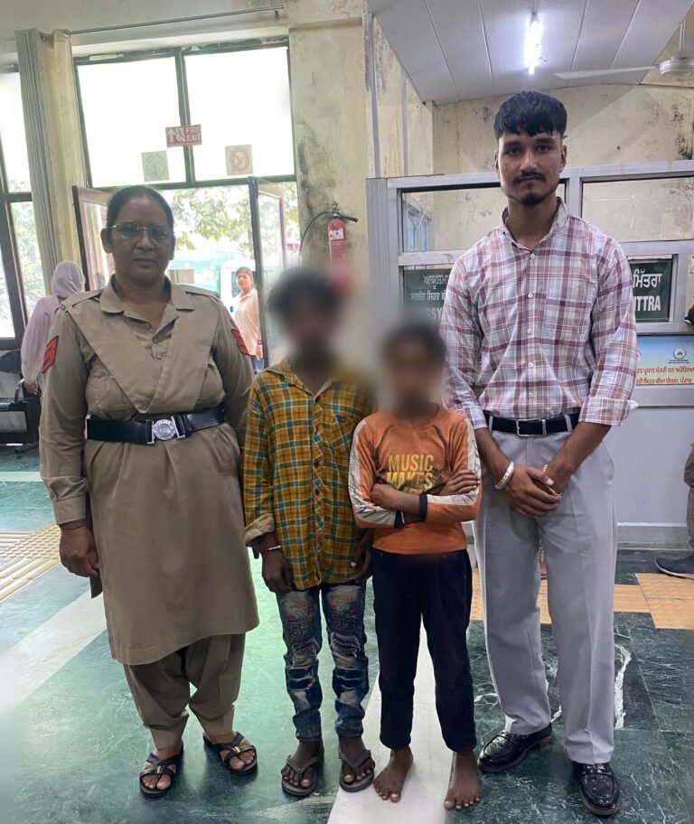 ਪ੍ਰੋਜੈਕਟ ਜੀਵਨ ਜੋਤ 2.0 ਜਿਲੇ ਵਿੱਚ ਸਖਤਾਈ ਨਾਲ ਲਾਗੂ:-  ਬੰਗਾ ਵਿੱਚ ਬਾਲ ਵਿਖਿਆ ਵਿੱਚ ਲੱਗੇ ਦੋ ਬੱਚੇ ਕੀਤੇ ਰੈਸਕਿਊ