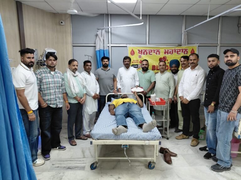 ਹੀਦ ਏ ਆਜ਼ਮ ਭਗਤ ਸਿੰਘ ਜੀ ਦੇ ਜਨਮ ਦਿਹਾੜੇ ਤੇ ਆਪ ਦੇ ਯੂਥ ਵਿੰਗ ਨੇ ਖੂਨਦਾਨ ਕੈਂਪ ਦਾ ਕੀਤਾ ਆਯੋਜਨ