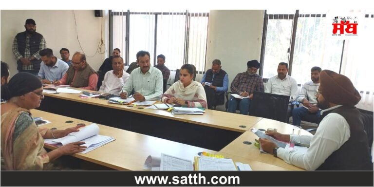 ਡਿਪਟੀ ਕਮਿਸ਼ਨਰ ਵੱਲੋਂ ਜਲਦ ਤੋਂ ਜਲਦ ਸੜਕਾਂ ’ਤੇ ਚਿੱਟੀ ਪੱਟੀ ਲਾਉਣ ਦੇ ਨਿਰਦੇਸ਼ 