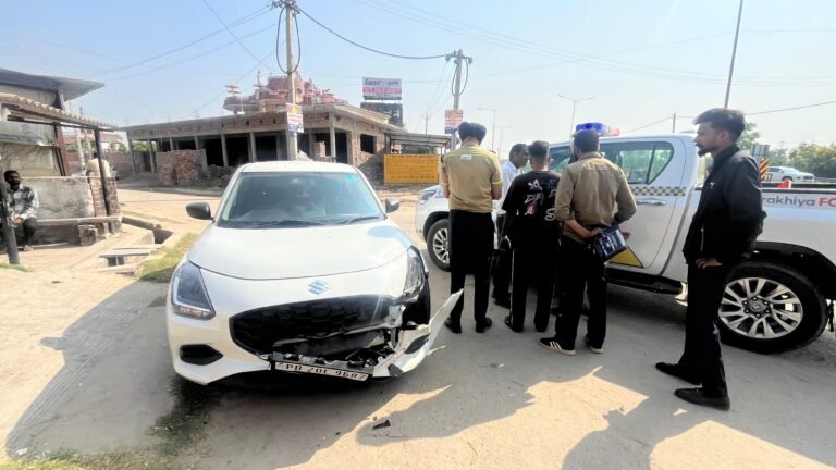 ਪਿੰਡ ਰੈਲ  ਮਾਜਰਾ ਦੇ ਸਰਵਿਸ ਰੋਡ ਤੇ ਟਰੱਕ ਅਤੇ ਕਾਰ ਦੀ ਟੱਕਰ, ਜਾਨੀ ਨੁਕਸਾਨ ਦਾ ਬਚਾਅ 