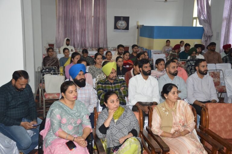 ਲੈਮਰਿਨ ਟੈਕ ਸਕਿਲਜ ਯੂਨੀਵਰਸਿਟੀ  ਪੰਜਾਬ ਵਿਖ਼ੇ 350 ਸਾਲਾ ਸ਼ਹੀਦੀ ਸ਼ਤਾਬਦੀ ਨੂੰ ਸਮਰਪਿਤ ਸੈਮੀਨਾਰ ਆਯੋਜਿਤ