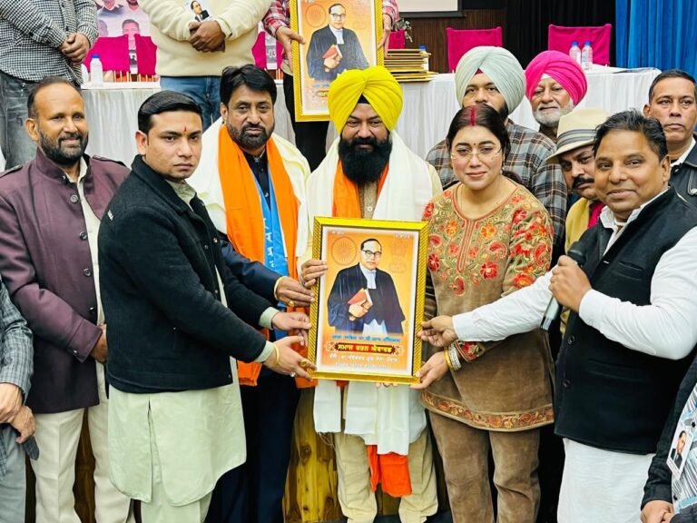 ਸਮਾਜਿਕ ਭਾਈਚਾਰੇ ਨੂੰ ਬਣਾਉਣ ਵਾਲੀ ਵਿਚਾਰਧਾਰਾ ਨੂੰ ਉਤਸ਼ਾਹਤ ਕਰਨ ਲਈ ਡਾ. ਅੰਬੇਡਕਰ ਜੀ ਦੀਆਂ ਲਿਖਤਾਂ ਤੇ ਭਾਸ਼ਣ ਮੁੜ ਪੜੇ ਜਾਣ – ਚੇਅਰਮੈਨ ਜਸਵੀਰ ਸਿੰਘ ਗੜੀ