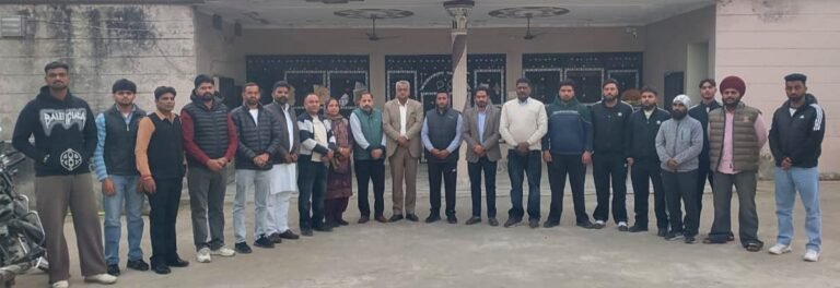 ਸਤਨਾਮ ਜਲਾਲਪੁਰ ਦੀ ਅਗਵਾਈ ਹੇਠ ਬਲਾਚੌਰ ਵਿਖੇ ਆਮ ਆਦਮੀ ਪਾਰਟੀ ਦੀ ਹੋਈ ਮੀਟਿੰਗ.. 