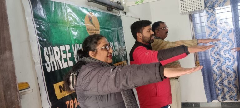 ਵਿਸ਼ਵ ਮਿੱਟੀ ਦਿਵਸ ਮੌਕੇ ਸ਼੍ਰੀ ਕ੍ਰਿਸ਼ਣਾ ਯੂਥ ਕਲੱਬ ਵੱਲੋਂ ਸਰਕਾਰੀ ਸਕੂਲ ਪੁੰਨੂ ਮਜਾਰਾ ਵਿਖੇ ਜਾਗਰੂਕਤਾ ਪ੍ਰੋਗਰਾਮ ਕਰਵਾਇਆ , ਵਿਦਿਆਰਥੀਆਂ ਨੇ ਲਿਆ ਮਿੱਟੀ ਸੰਭਾਲ ਦਾ ਪ੍ਰਣ